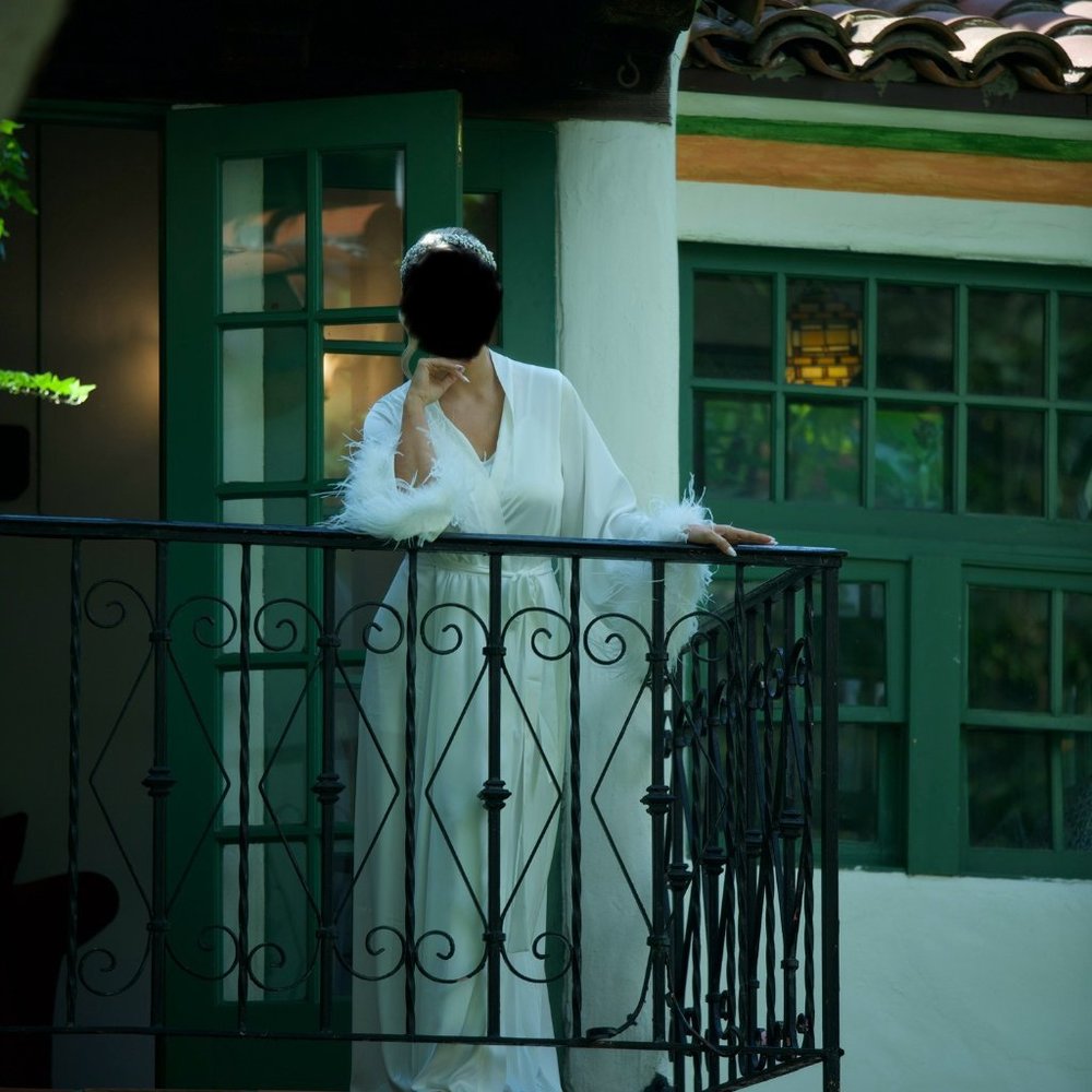 Bridal Robe - Picture 4 of 4